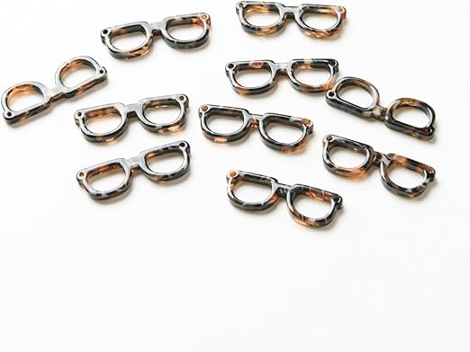 Amazon 紗や工房 アクセサリーパーツ ハンドメイド マーブル パーツ チャーム メガネ つなぎパーツ 2つ穴 約9x27 5mm 黒茶白 10個 マーブル柄 眼鏡 Edgy Spycy チャーム アクセサリートップ 通販 Amazon 紗や工房 アクセサリーパーツ ハンドメイド マーブル パーツ チャーム メガネ つなぎパーツ 2つ穴 約9x27 5mm 黒茶白 10個 マーブル柄 眼鏡 Edgy Spycy チャーム アクセサリートップ 通販