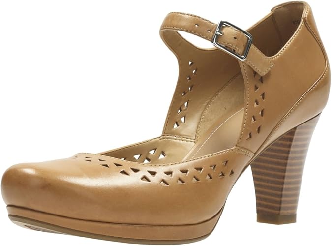 clarks chorus spirit shoes