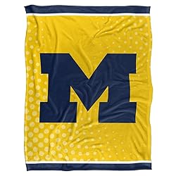 University of Michigan Blanket, 60"x80" Logo Dots