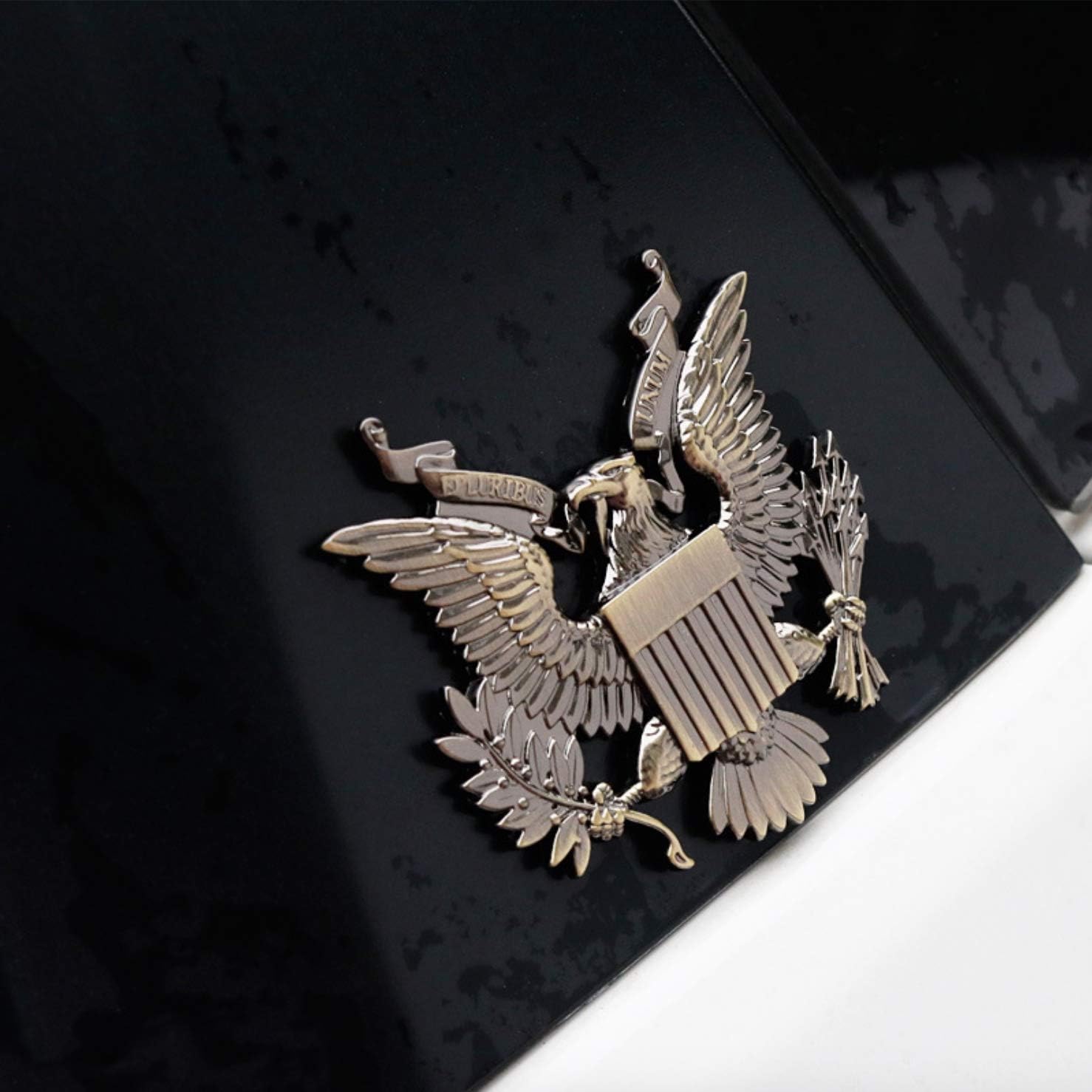 United States Military US Army Metal Car Emblem Sticker Decal (Bronze): Automotive