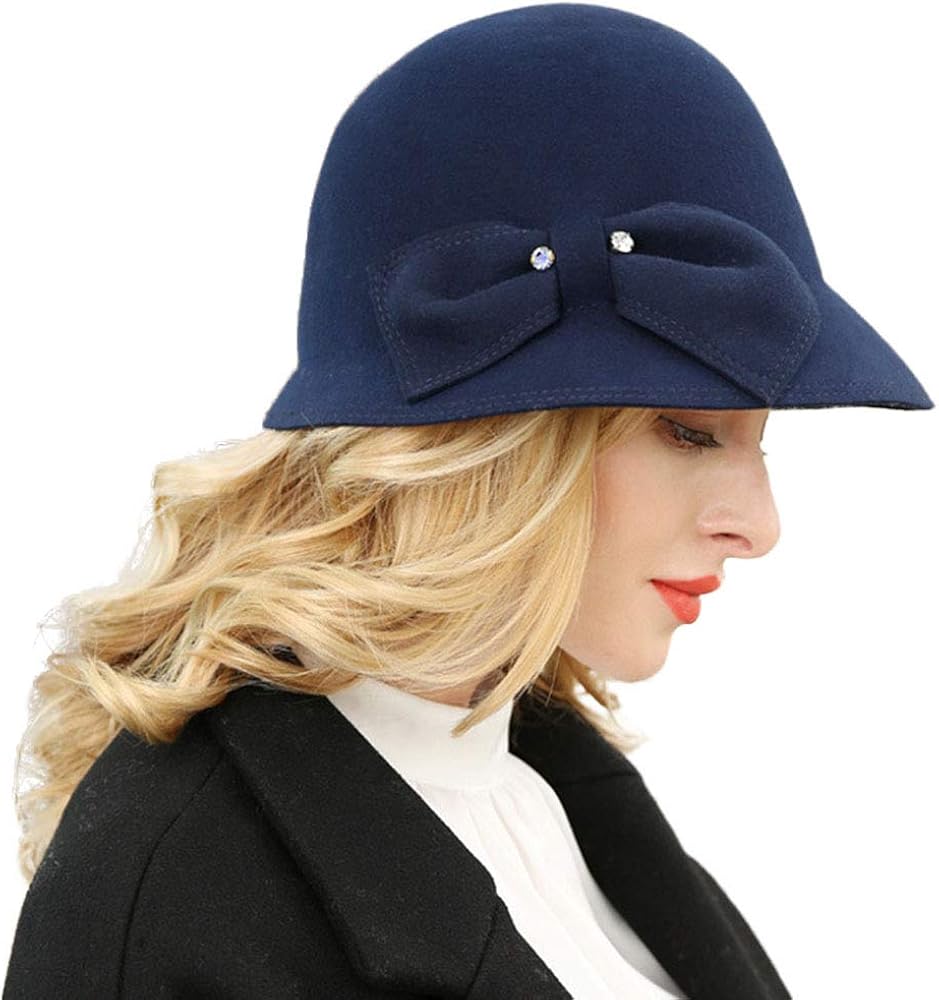wide brim cloche hat