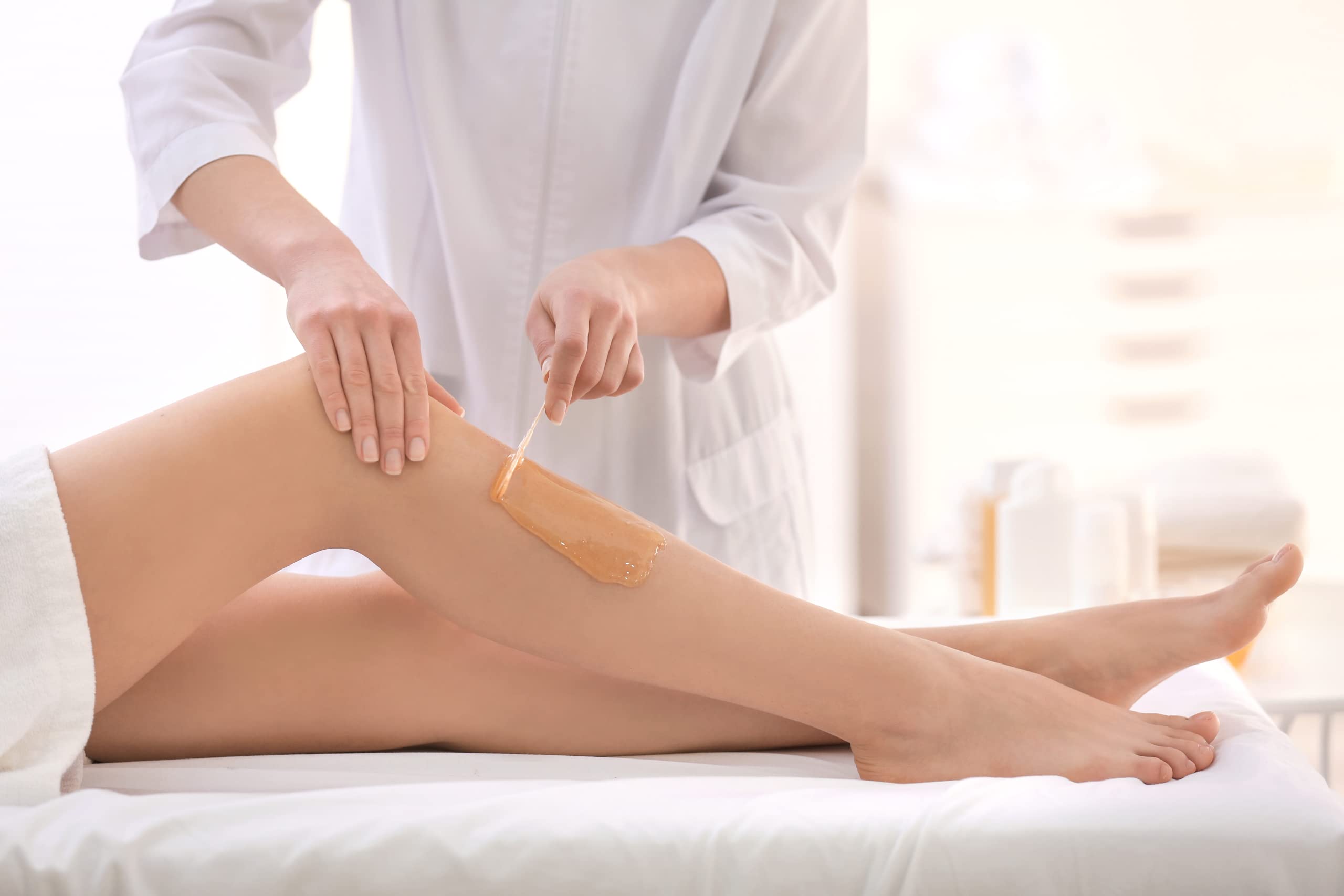 Spa Stix Large Waxing Sticks. Natural Wood Body Hair Removal Sticks Applicator. Size is 6 Inches x 3/4. Wooden Waxing Sticks. Pack of 500Count