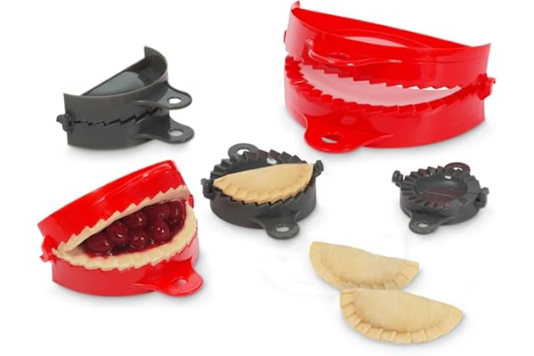 Starfrit Gourmet - Set of 5 Dough Presses - Crimped Edge Design - Great for Dumplings, Raviolis, Calzones, Fruits Pies and Pe