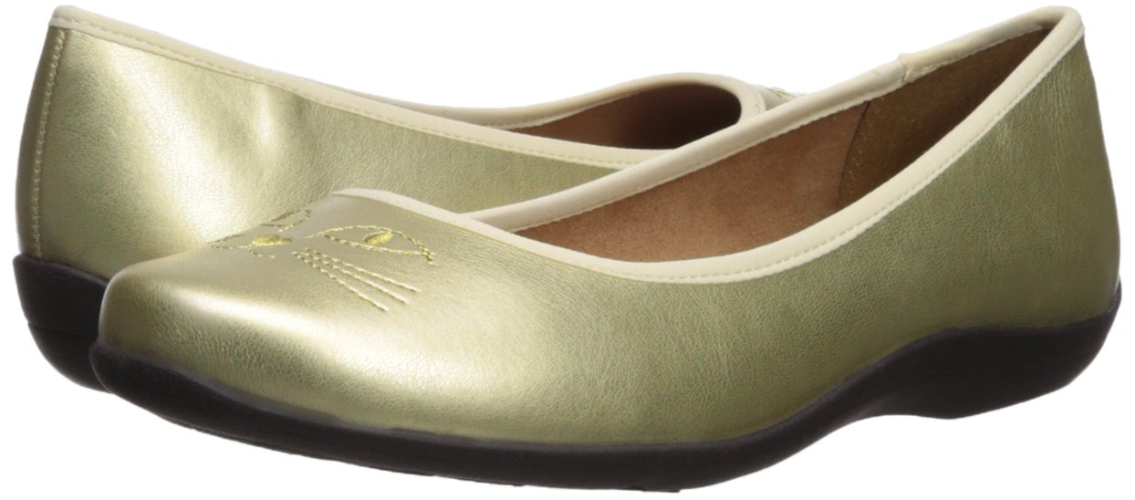 Soft Style Women's Kittycat Loafer - Image 7