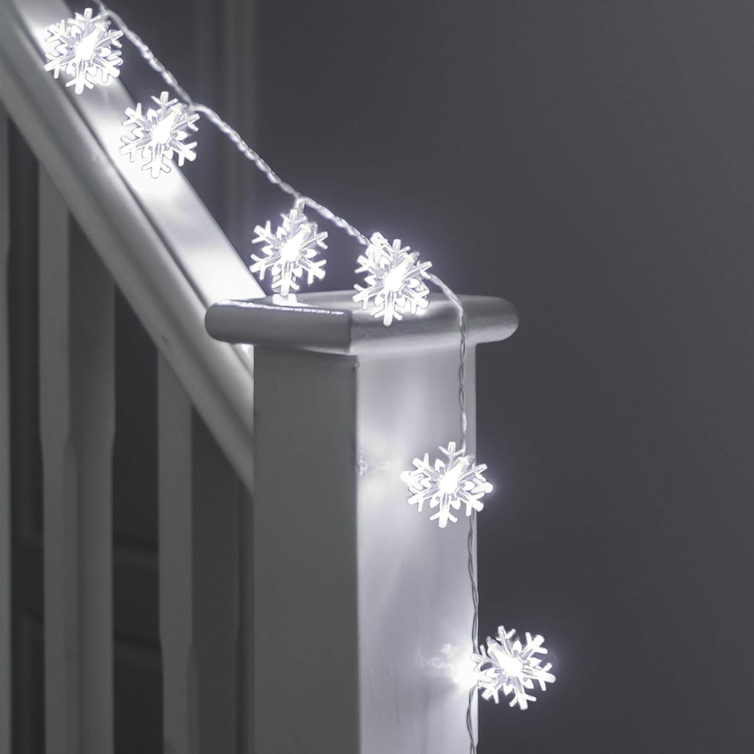 GloBrite Snowflake Lights with 40 LED, Window Christmas Lights with 2 Modes - Image 4