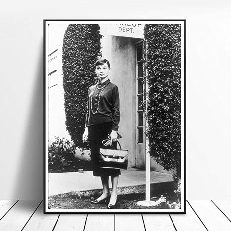 Amazon ファッション女神オードリー ヘップバーン肖像画プリントキャンバス オードリー ヘップバーンポスター壁装飾寝室リビング部屋装飾ヘプバーン画像絵画インテリア ウォールステッカー オンライン通販