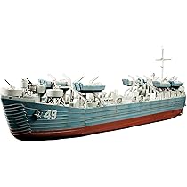 Amazon.com: AFV Club SE73515 AFVSE73515 1/350 LST-1 Class