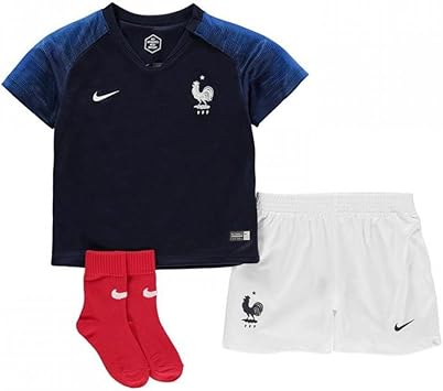 Amazon Co Jp ナイキ Nike ボンバフィナーレｉｉref 103 スポーツ アウトドア