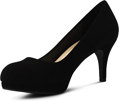 black pumps medium heel