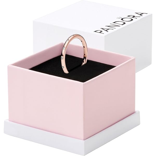 Amazon.com: PANDORA Signature Sparkling Overlapping Ring
