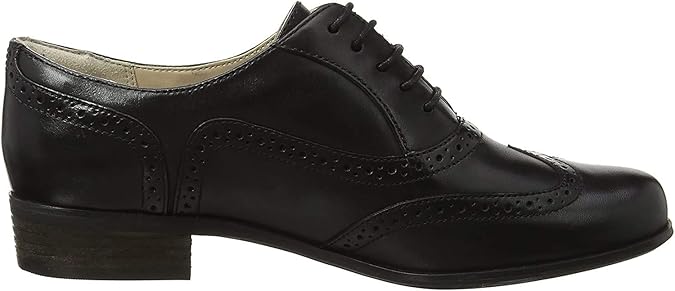 clarks hamble oak wine