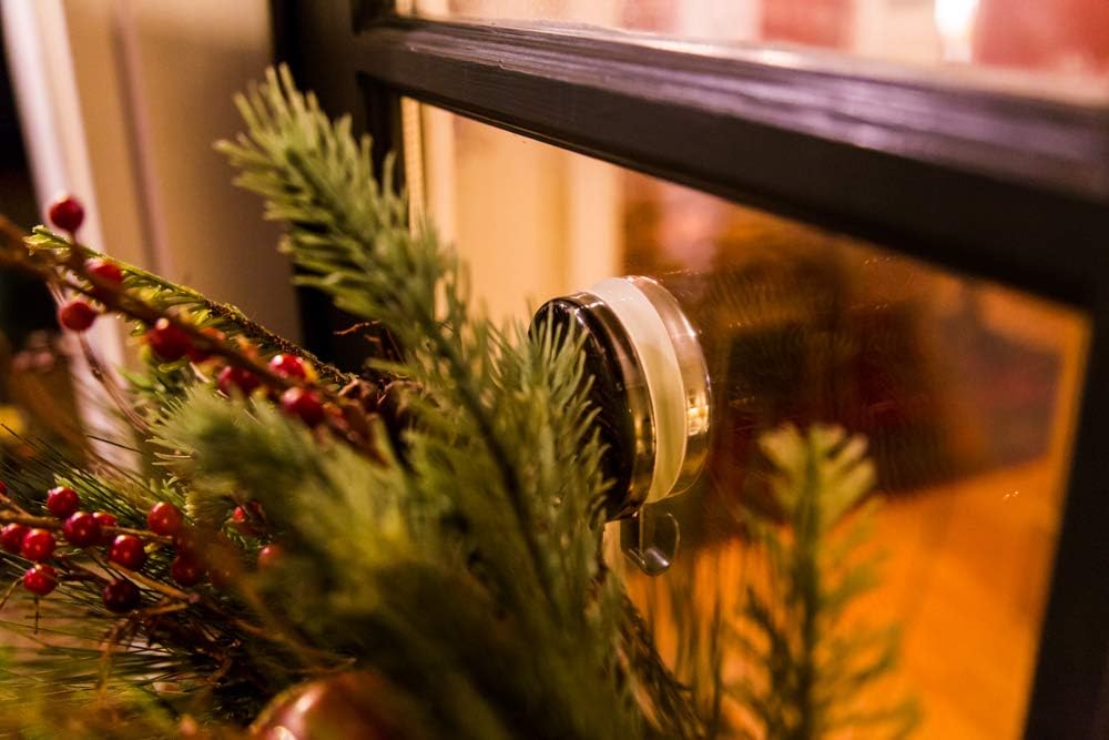 Bullseye Office Reliable Magnetic Wreath Hooks (2 Pack) - Scratch-Free Silver Hangers Hold Up to 10 Lbs. Perfect for Hanging Tools in Garage, Christmas Wreaths, or as a Heavy Duty Magnetic Hook: Home Improvement