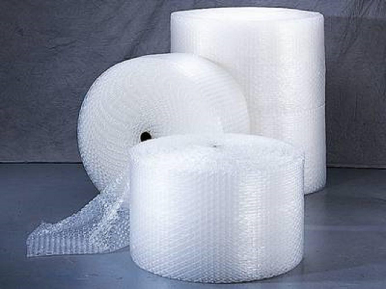 YensPackage Small Bubble Cushioning Roll 350 ft 3/16", 1 roll per pack x 350each, Total of 350