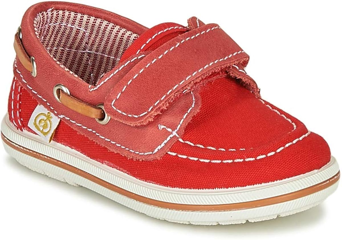 red boat shoes