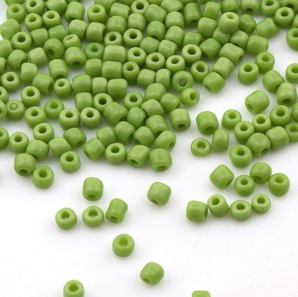 Pack of 3300 Glass Seed Beads 3 mm Opaque, Matt, 8/0, Pony Beads, Opaque Seed Beads, Choice of Colours (Light Green)