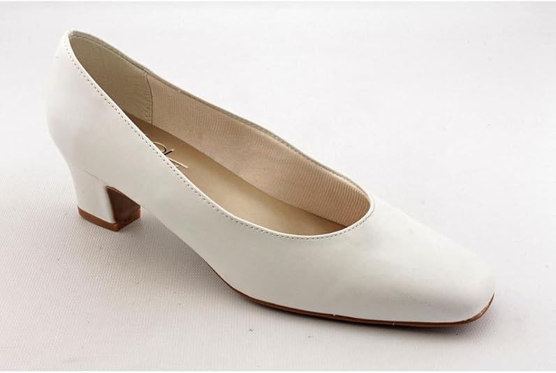 wide pumps shoes