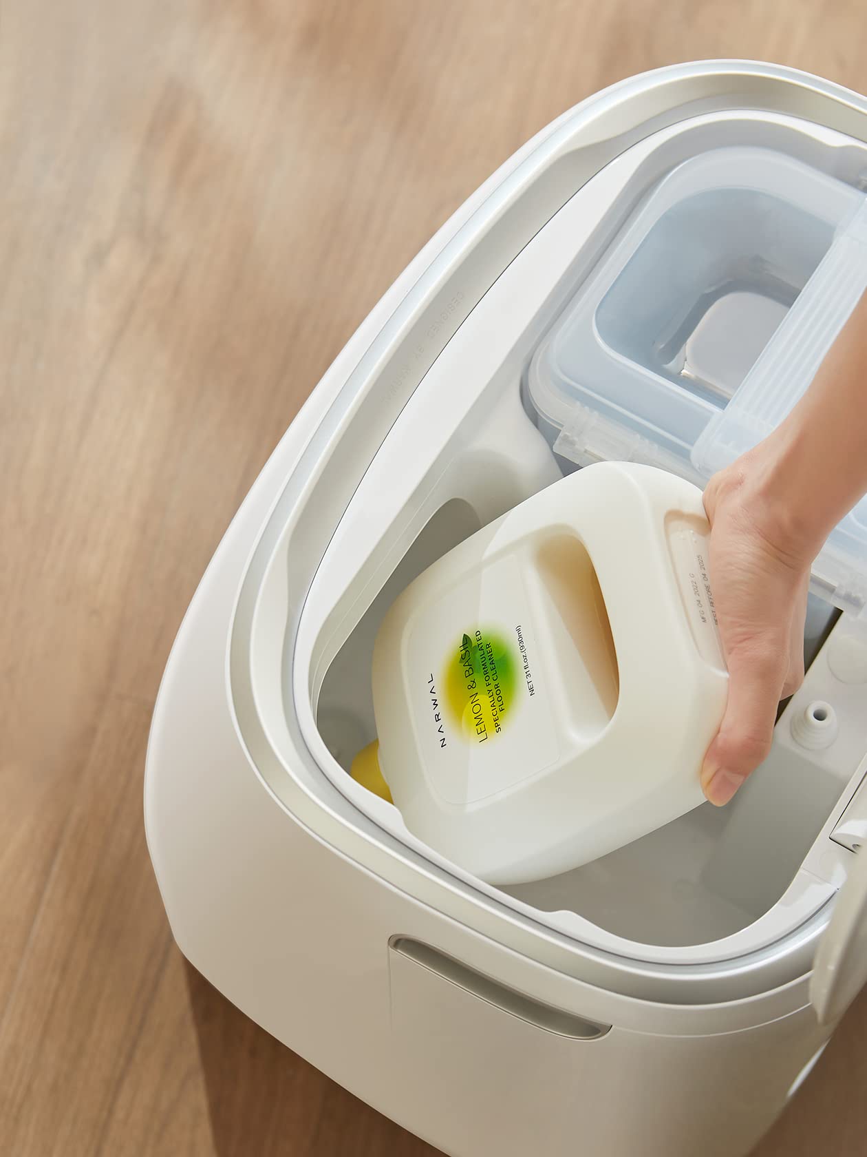 NARWAL Robot Vacuum and Mop Specially Formulated Floor Cleaner (Model: Freo|Freo X Ultra)