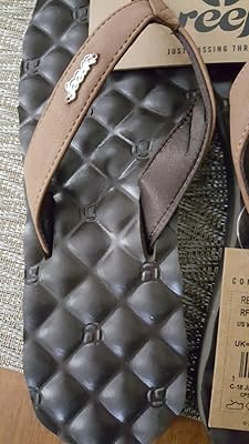 reef quilted flip flops