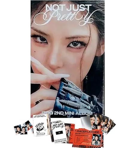 Amazon.com: izna Not Just Pretty 2nd Mini Album (Photobook - Mamma