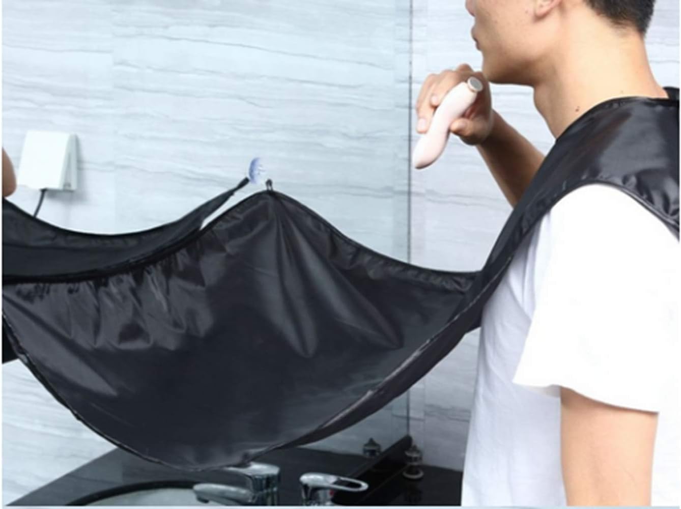 Beard Bib Shaving Grooming Apron,Beard Catcher,No More Mess,Facial Hair Trimmings Catcher Cape //Beard/Hair Trimming Cape,Best Gift for Boyfriends/Husband/Dad (black)