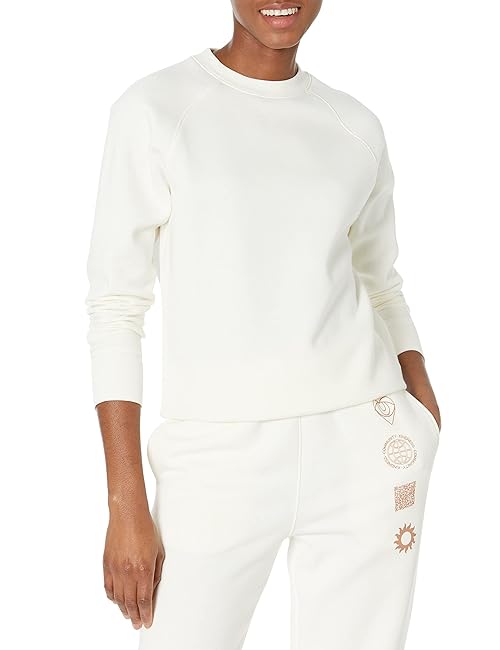 Amazon Essentials Women's Relaxed-Fit Crewneck Pullover Long-Sleeve Sweatshirt (Available in Plus Size), Eggshell White, 4X