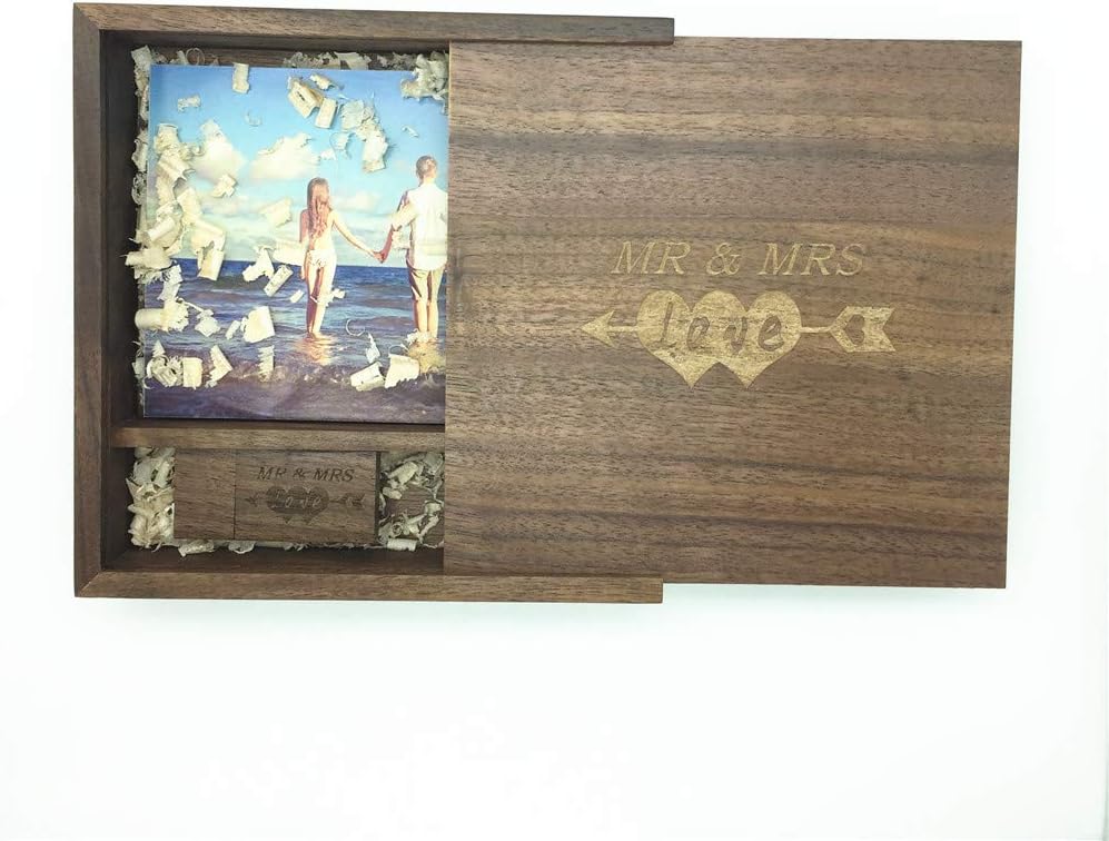 LXSINO 32GB USB 3.0 Flash Drive Engraved 'MR & MRS' and 'LOVE', Wood USB Stick with Box (170x170x35mm) for Wedding Couple