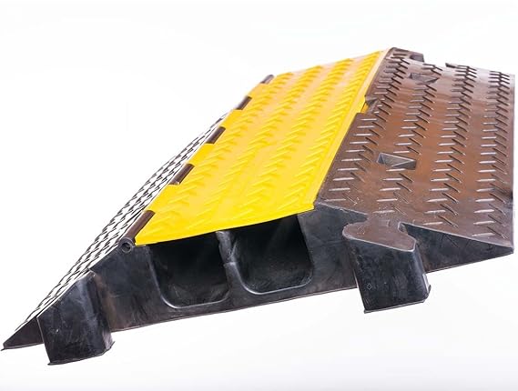 2 Kanal Feuerwehr / THW Kabelbrücke Schlauchschutz Schlauchbrücke 79,5 x 58 x 10,5 cm für PKW & LKW (1 Stück)