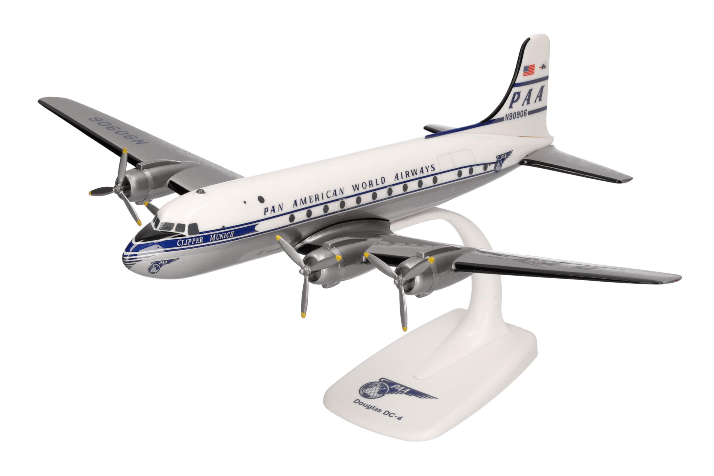 herpa 612784 Pan American World Airways Douglas DC-4 - N90906 Clipper Munich in Miniature Craft Collecting and Gift, Multi-Colour