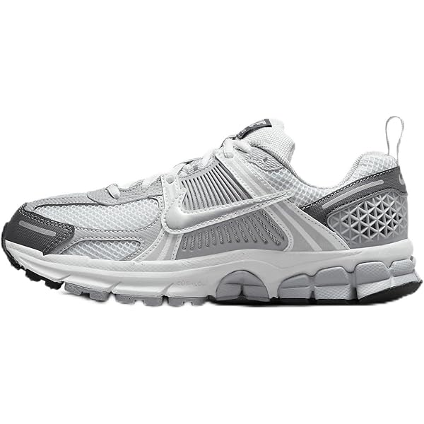 Amazon.com | Nike Vomero 5 Big Kids' Shoes (HF6998-002, Pure