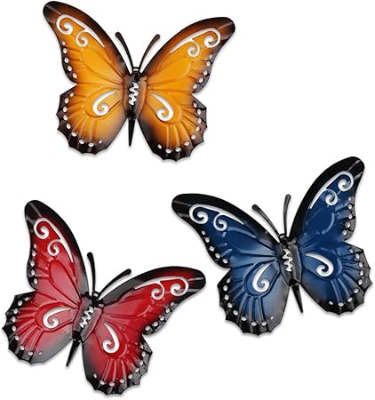 Yiya Farfalla Di Metallo Un Gruppo Di 3 Insetti Colorati Carini Per Decorazione Di Arte Della Parete Decorazione Del Prato Inglese Scultura Da Parete Interna Ed Esterna Amazon It Casa E Cucina
