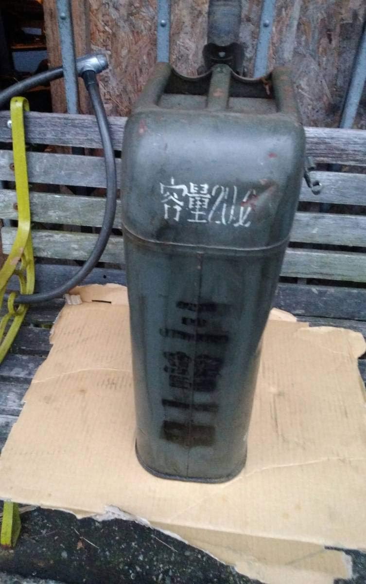 Amazon Co Jp 陸上自衛隊 ジェリ携行缶 ２０リットル ノズル付 ホビー 通販