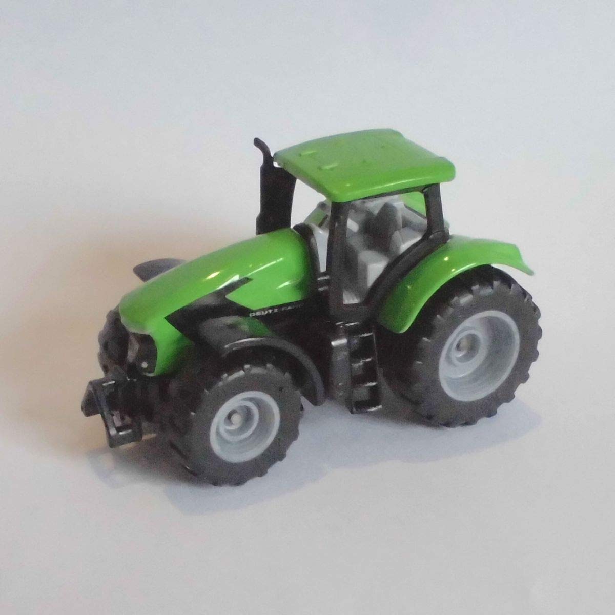 siku 1081, DEUTZ-FAHR TTV 7250 Agrotron Tractor, Green,Black, Removable cab, Rubber tyres