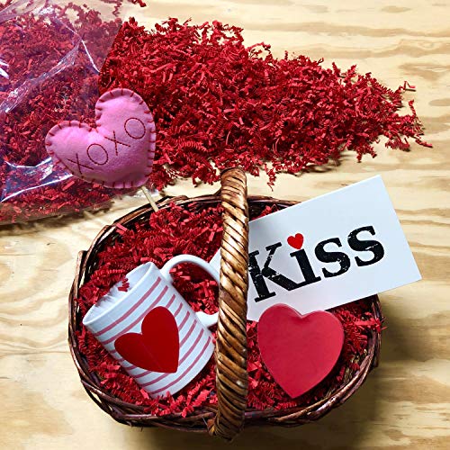 Crinkle Cut Paper Shred Filler for Packing and Filling Gift Baskets, Natural Craft Bedding in Brown Kraft Red Pink White Green Yellow Blue and White ... (2 LB, Black and Gold) - Thumbnail 3