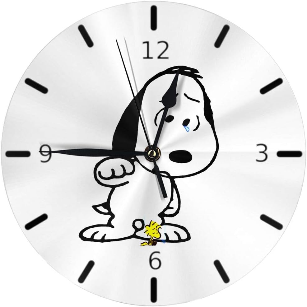 Amazon Co Jp 壁紙に涙を流すスヌーピー 掛け時計 円形 シンプル 静音 おしゃれ 高級感 フレームなし インテリア 壁掛け時計 置き時計 ホーム キッチン