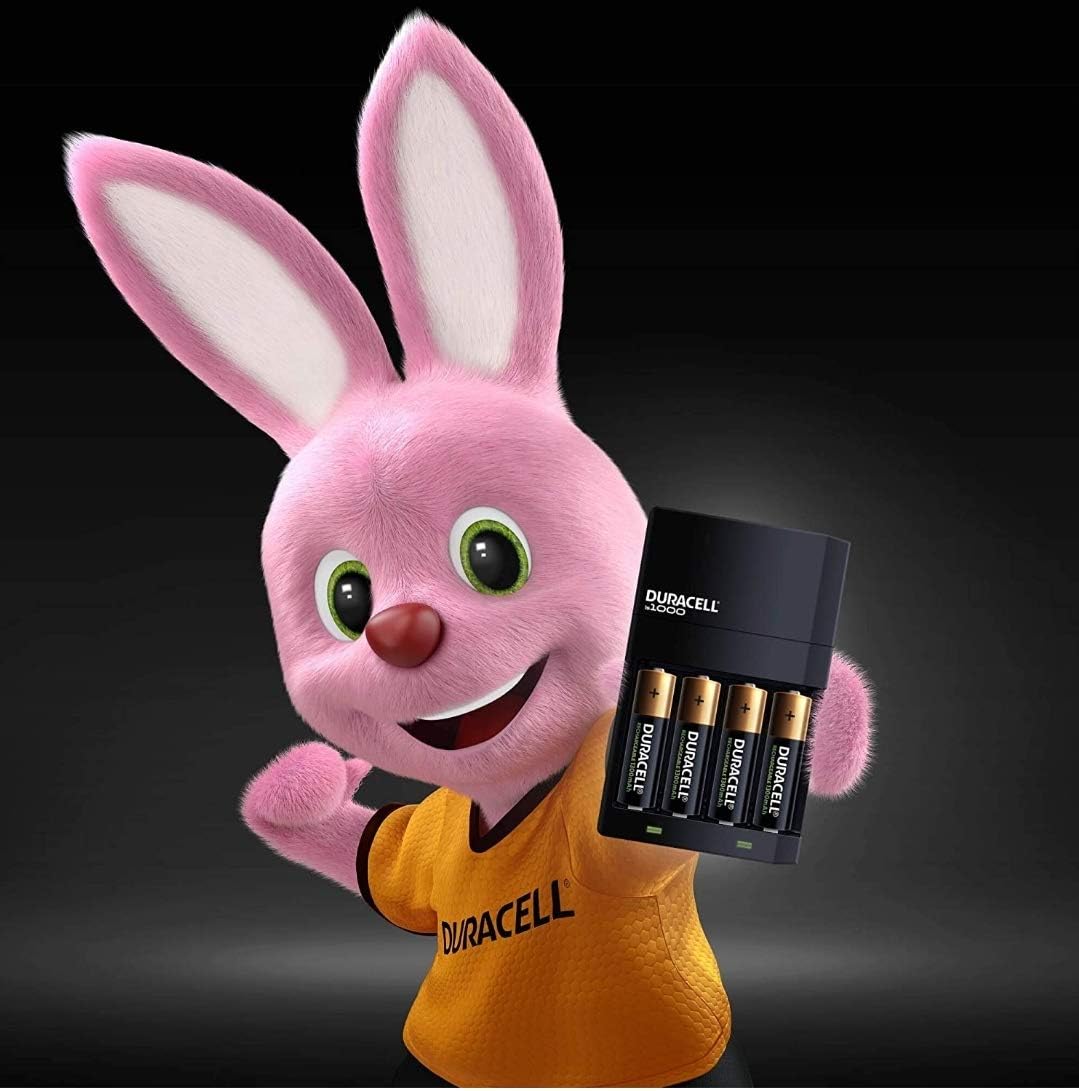Duracell - Battery Charger with 2 AA and AAA batteries - 4 hours charge (packaging may vary), Black, 4 Count (Pack of 1) - Image 3