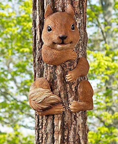 Squirrel Tree Hugger