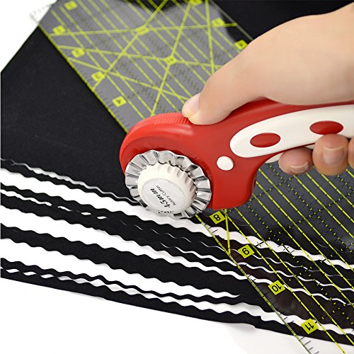 image for Headley Tools 45mm rotary cutter with 7pc replacment 45mm rotary blade