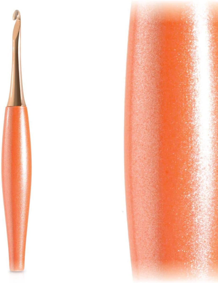FURLS Odyssey Peach and Rose Gold Crochet Hook 6" (5.50 mm (I))