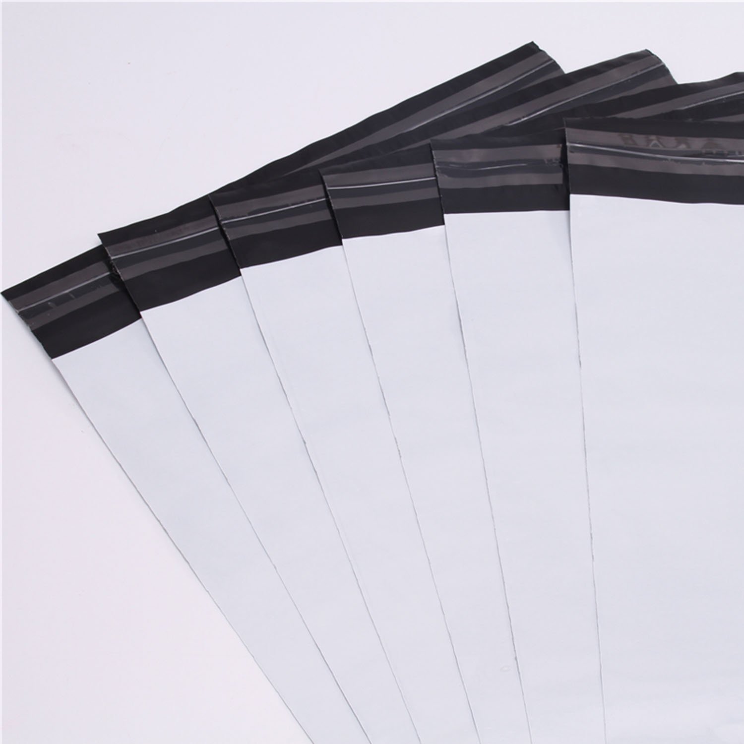 logei Pack of 100 Plastic Mailing Bags Mailing Envelopes White + Black (30 x 40 cm)
