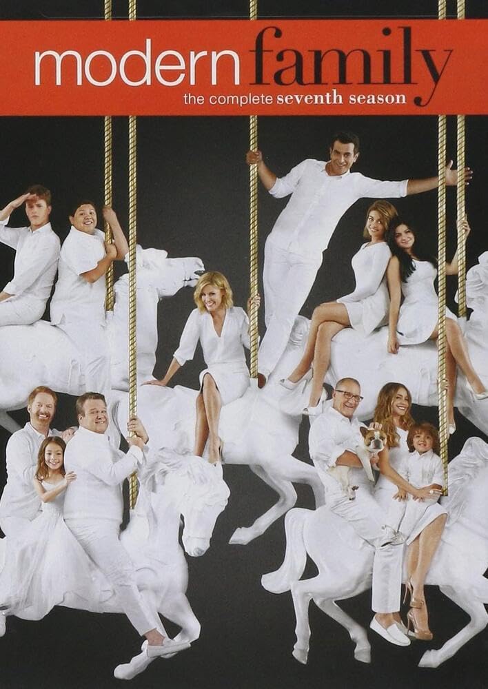 Photo 1 of Modern Family Season 7
