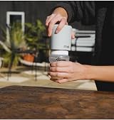 Tommee Tippee LetsGo Portable Bottle Warmer USB Rechargeable Lightweight view 5
