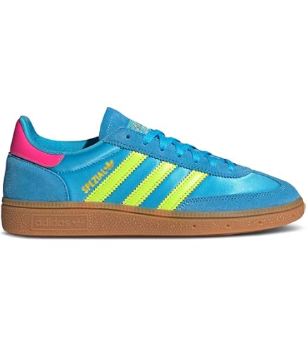 Amazon.com | adidas Originals | Handball Spezial Beige Sneakers