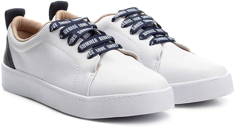 tenis com cadarço de fita