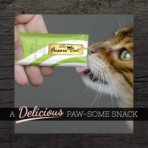 FUSSIE CAT CHICKEN WITH VEGETABLES PUREE – 0.5 OUNCE TUBES