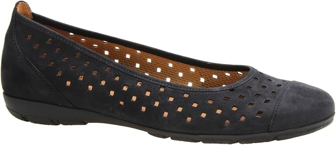 gabor ruffle punched detail pumps