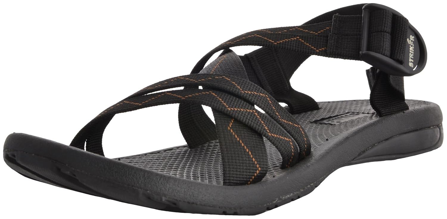 striker chappals