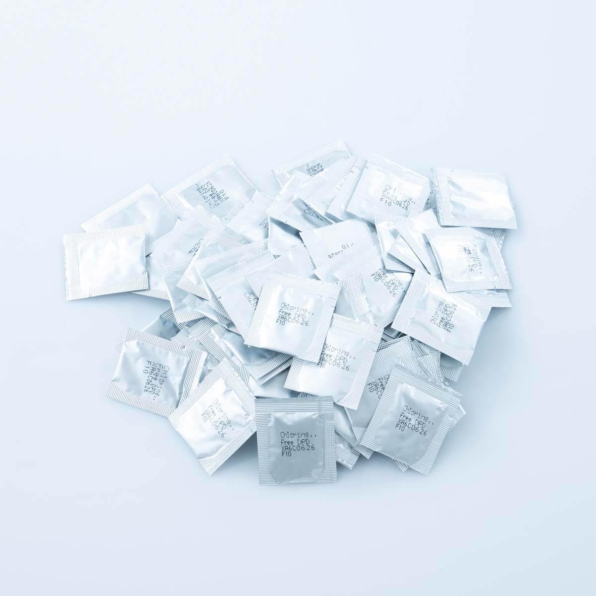 Lovibond - Vario Chlorine DPD 10ml | 100 Tests for Chlorine | Use with Vario Photometers | Ideal for Pools, Spas, Water Systems | Powder Pillow Reagent