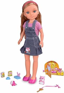 Amazon.es: Nancy Muñeca, día de travesuras con Ernesto (Famosa 700013387): Juguetes y juegos