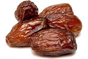 Harveast Organic Medjool Dates – California Grown Jumbo Dates, Naturally Sweet, Healthy Snacking, Caramel Flavor, Pesticide, Free No Sugar Added – Corrugated Box for Freshness, Baking (5 pounds)