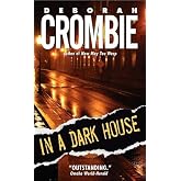 In a Dark House (Duncan Kincaid/Gemma James Novels, 10)